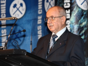           Luis Sougarret, presidente de IIMCh